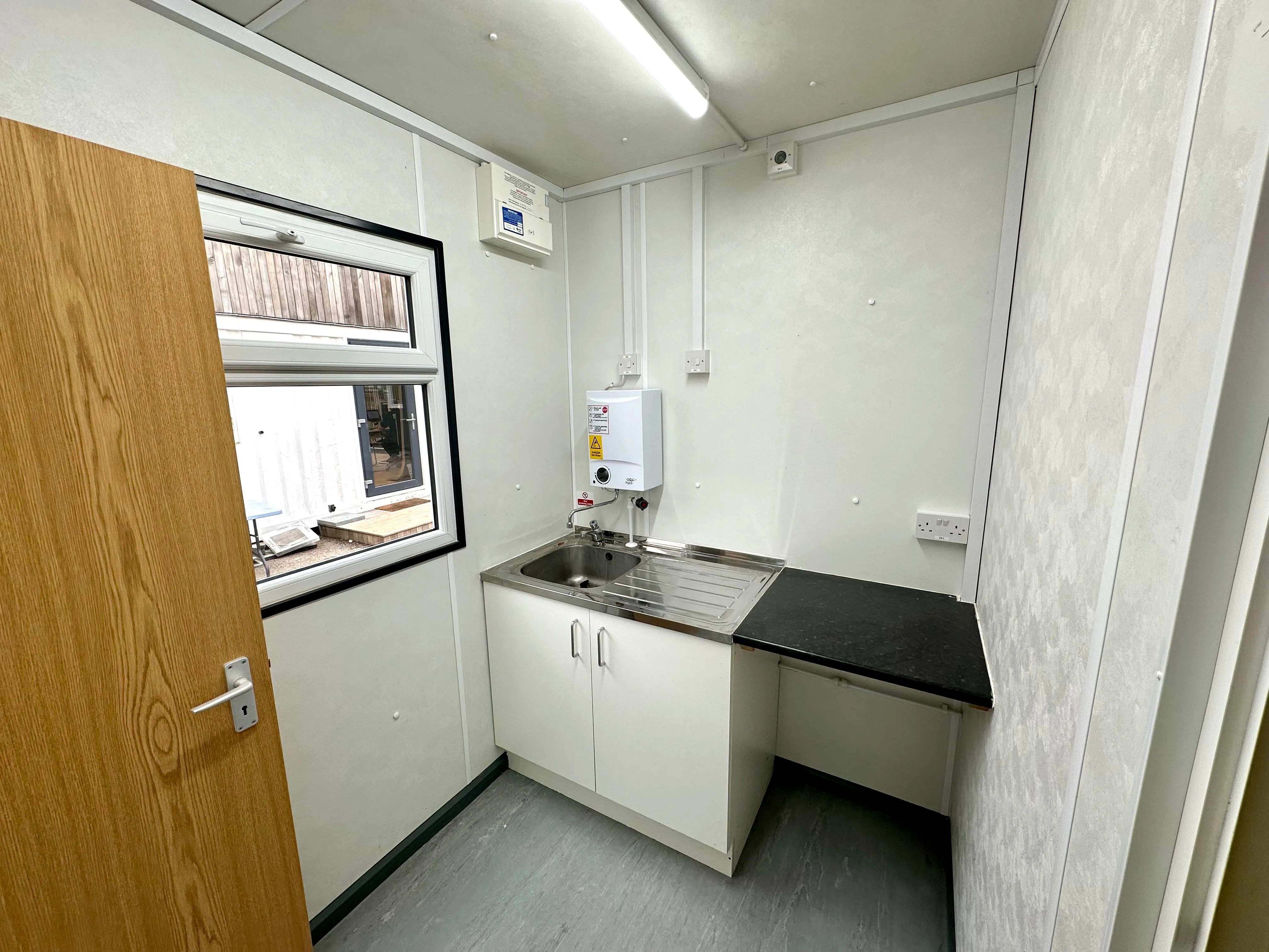 32x10ft Cabin | Office   Kitchen   Toilet | Anti-Vandal | Portable Building | No 1343