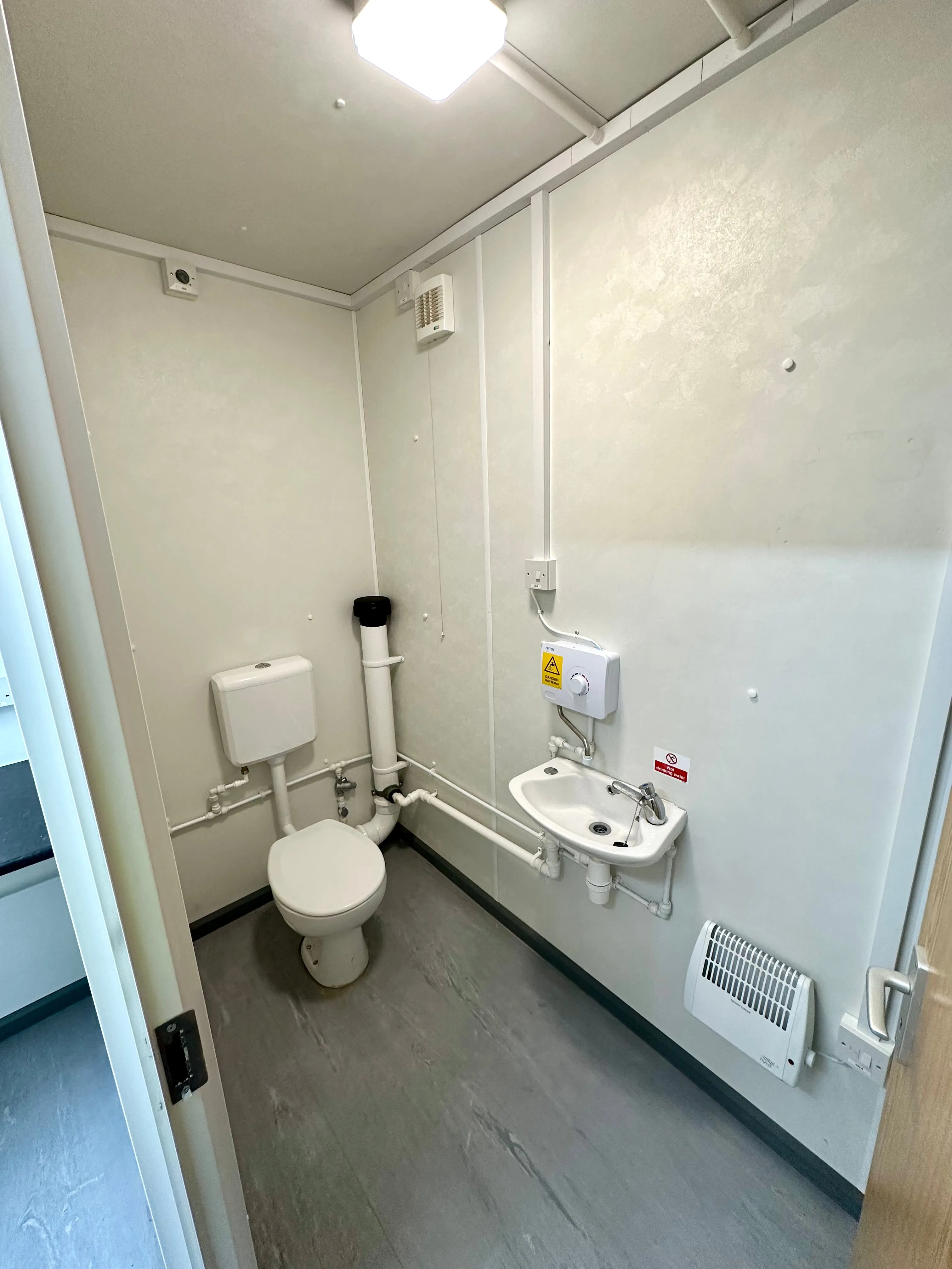 32x10ft Cabin | Office   Kitchen   Toilet | Anti-Vandal | Portable Building | No 1343