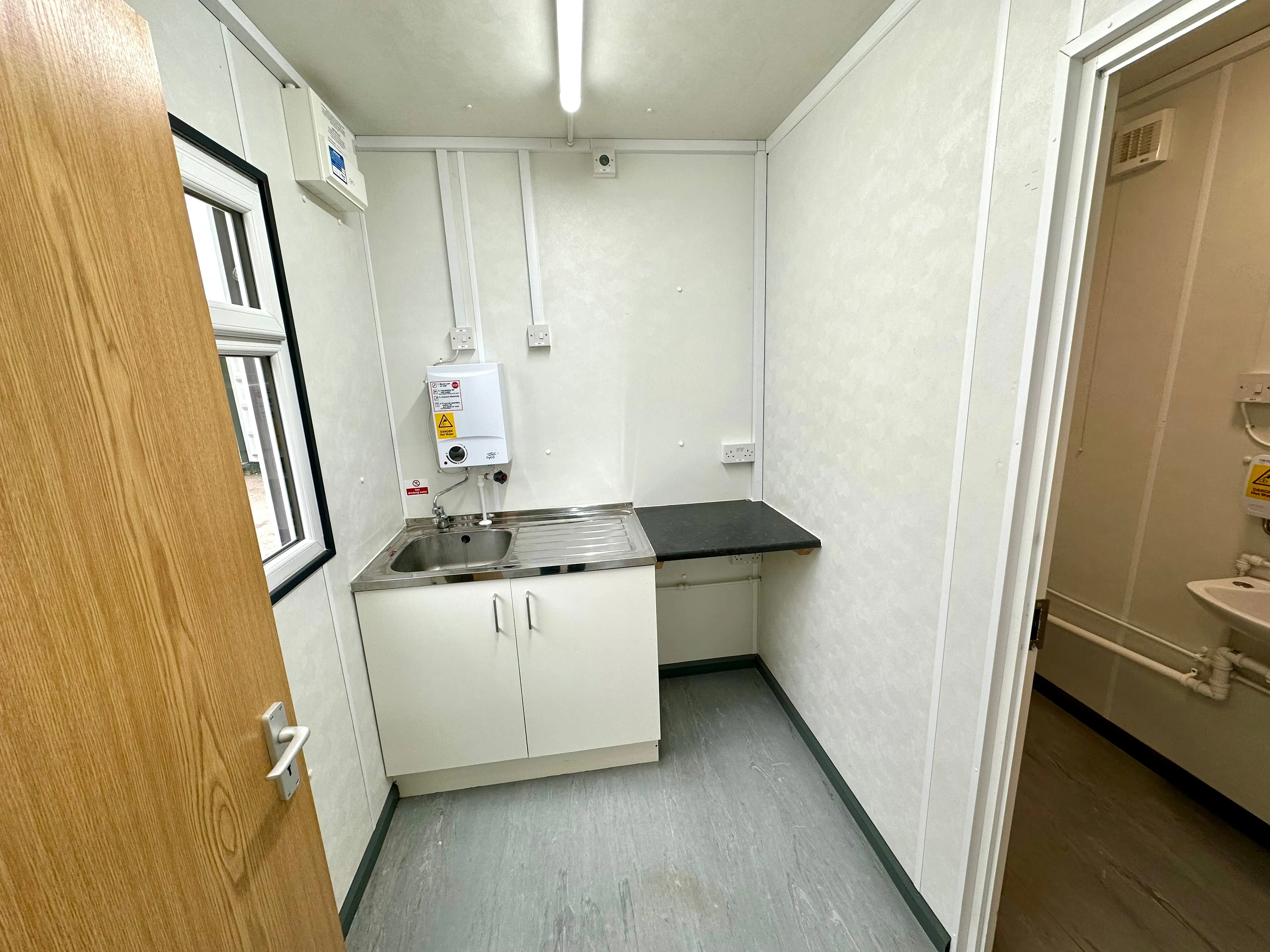 32x10ft Cabin | Office   Kitchen   Toilet | Anti-Vandal | Portable Building | No 1343