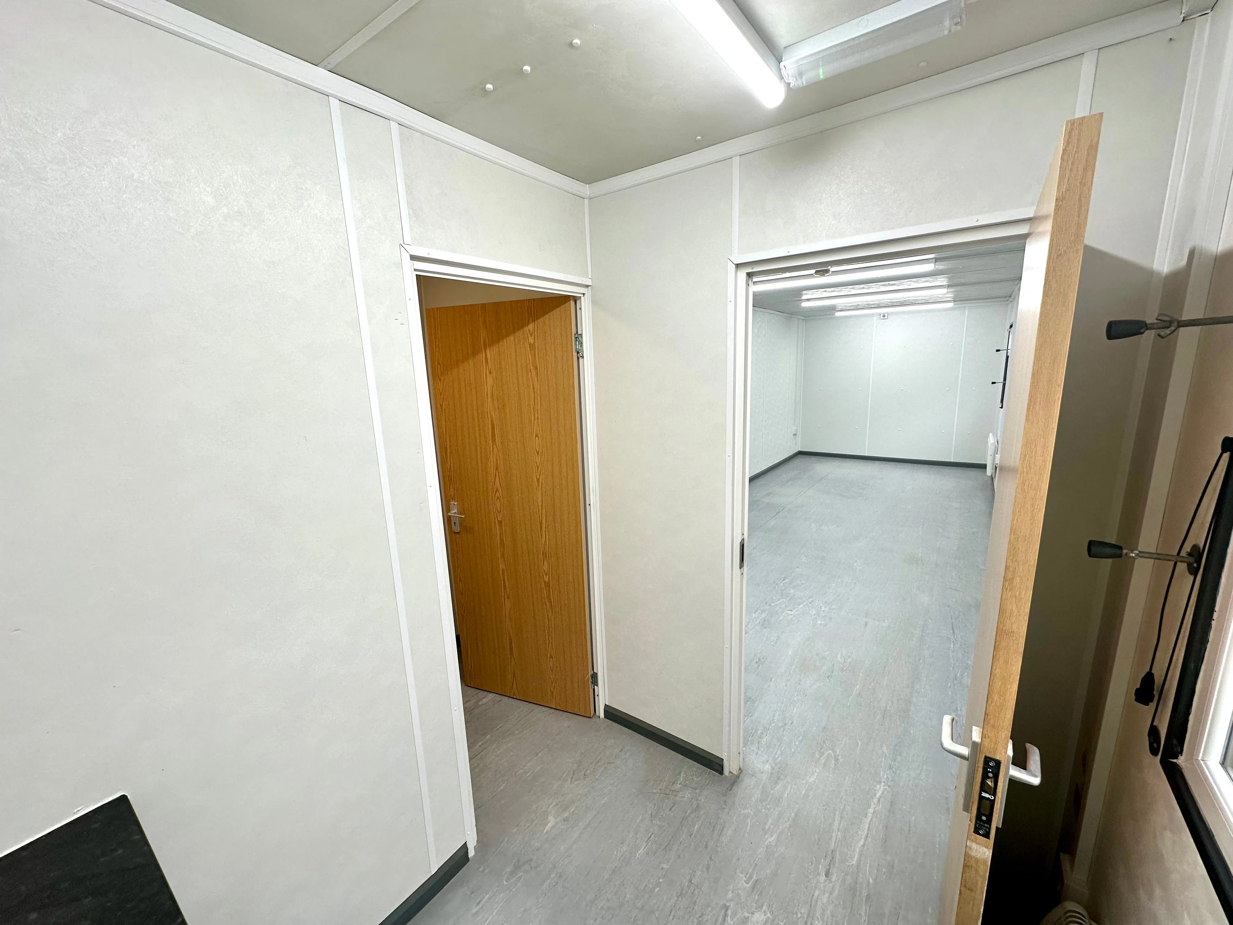 32x10ft Cabin | Office   Kitchen   Toilet | Anti-Vandal | Portable Building | No 1343