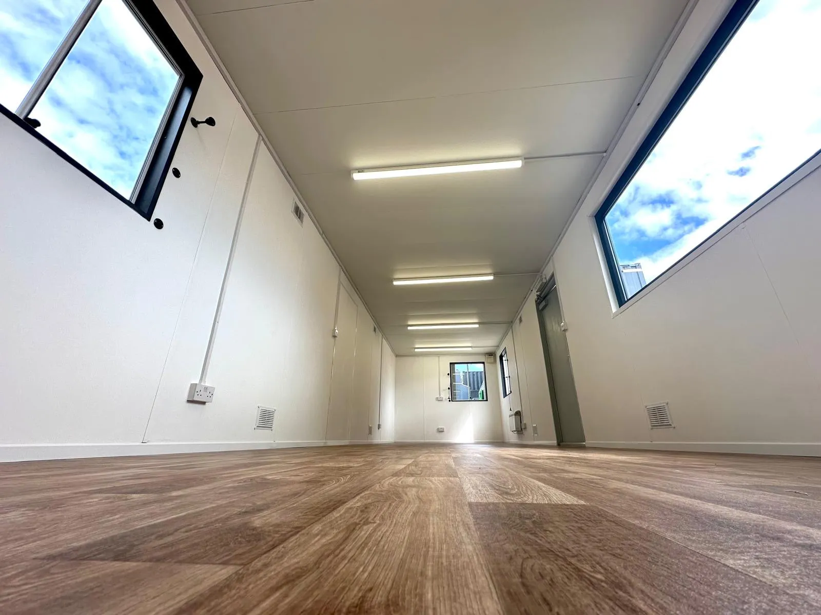 32x10ft Cabin | Open Plan Canteen / Office | Portable Building | No 1198