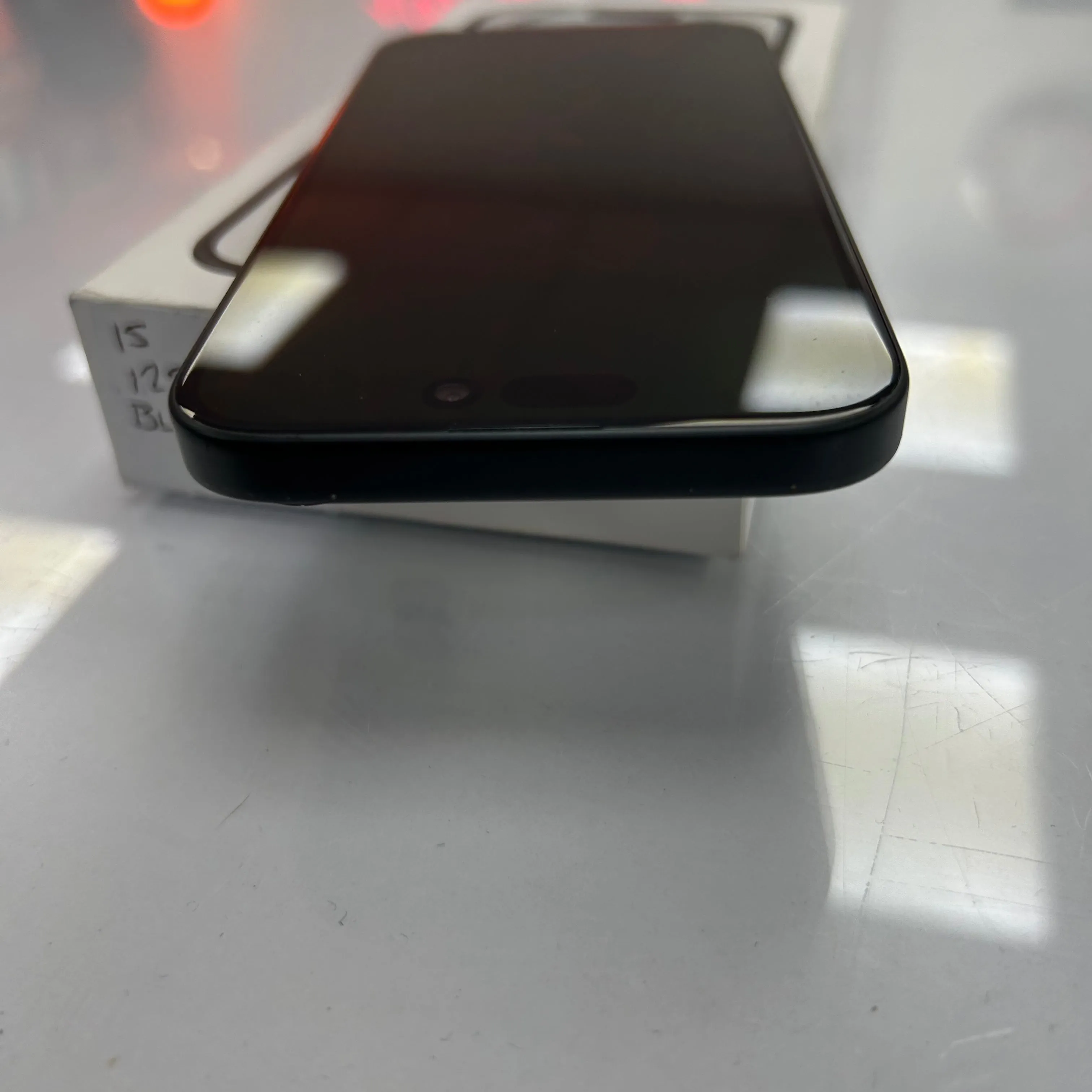 Apple iPhone 15 128GB Black Unlocked - 100% Battery Health & Apple warranty