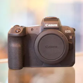 Canon EOS R
