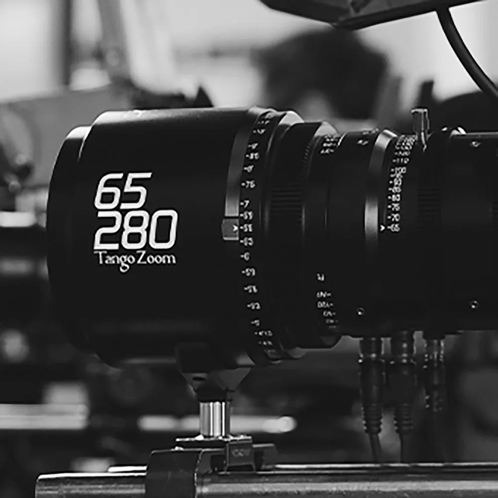 DZOFILM Tango Bundle 18-90mm/65-280mm T2.9-4  S35 Zoom Lens PL&EF mount