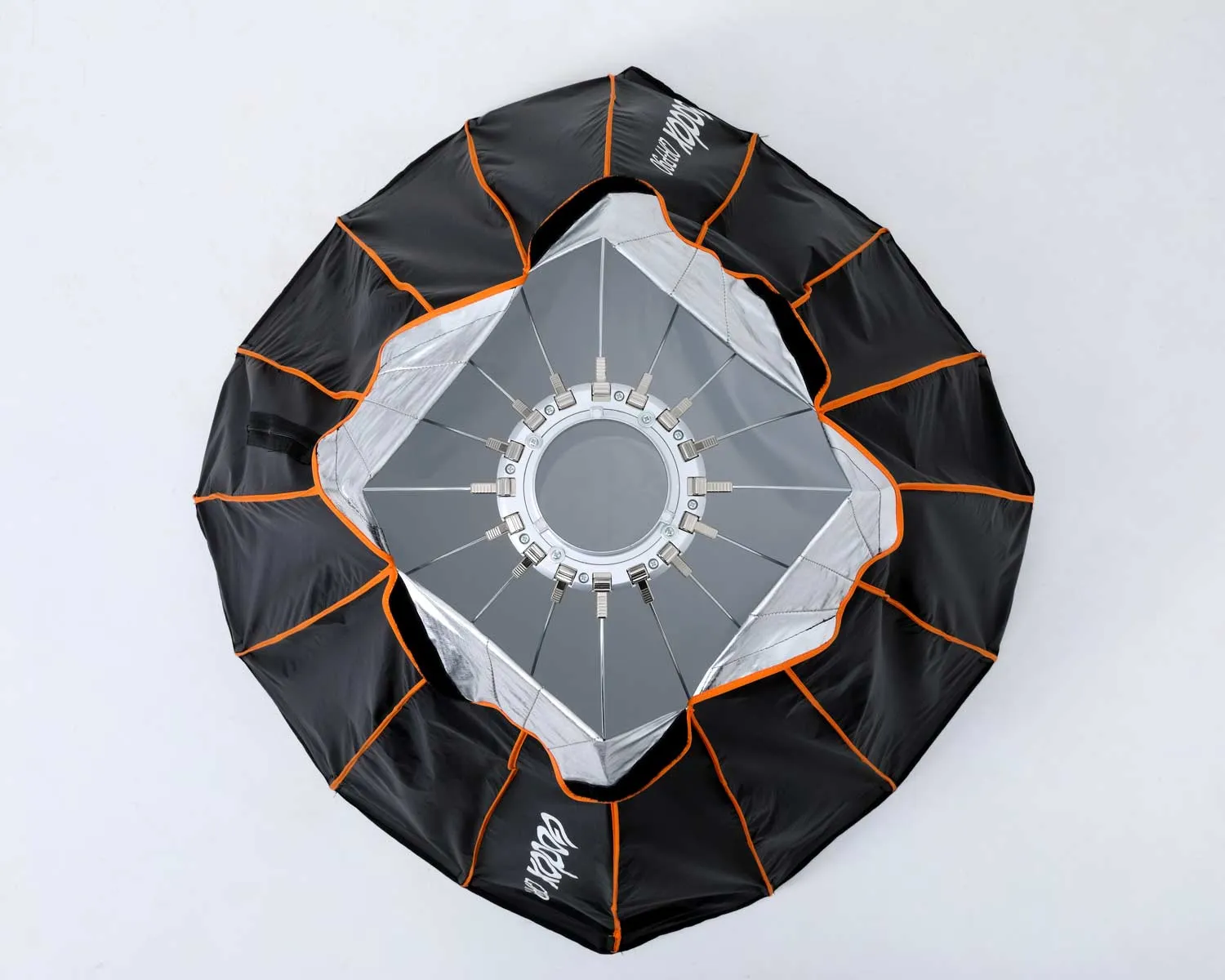 Godox QR-P90 Release Parabolic Softbox (Bowens Mount)