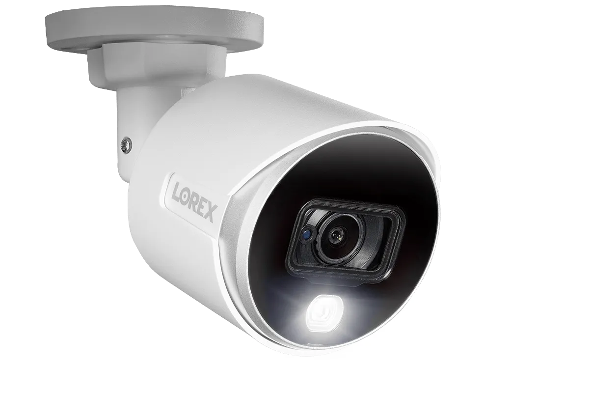 Lorex 4K 8-Channel 1TB DVR System with 3 Analog Active Deterrence Cameras