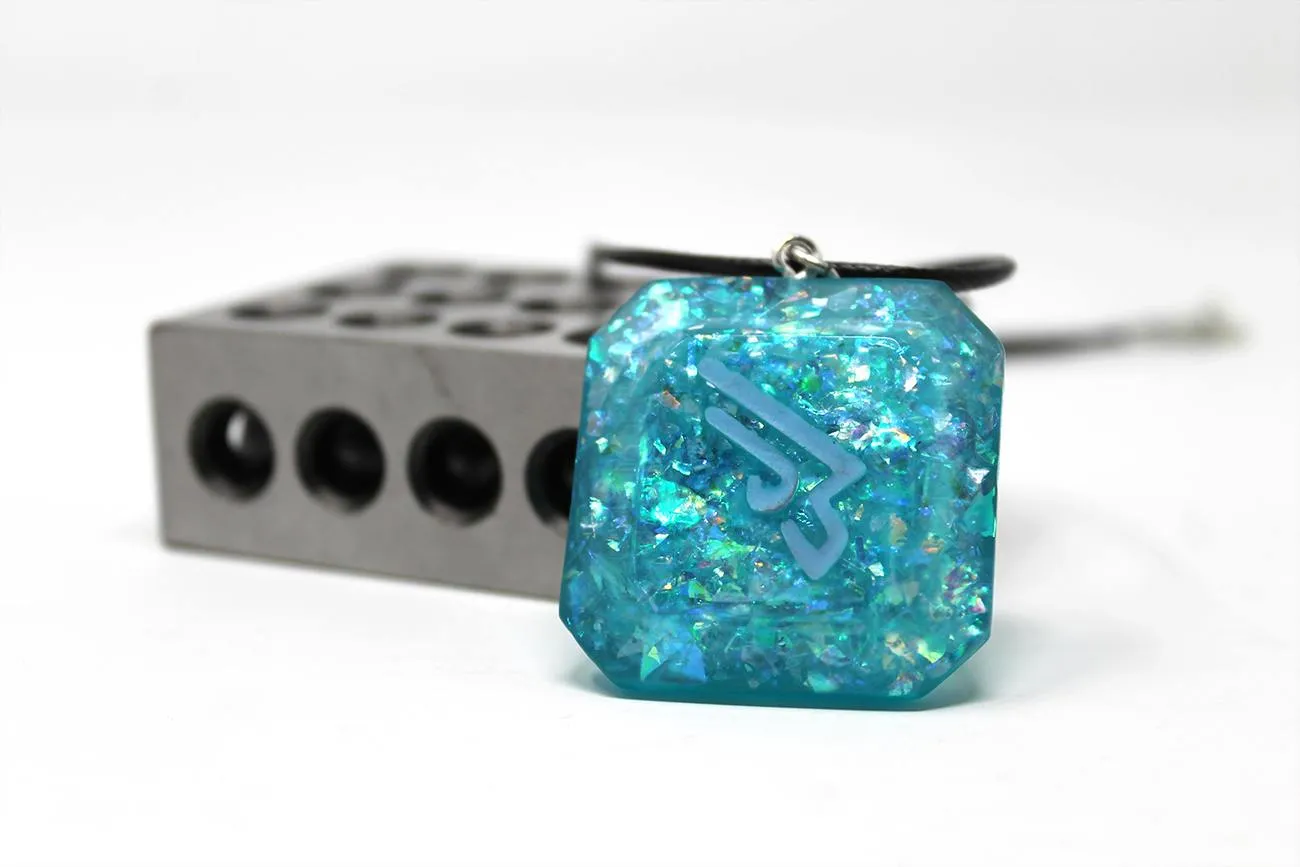 Machinist Twinkle Glow in the Dark Job Stone - FFXIV