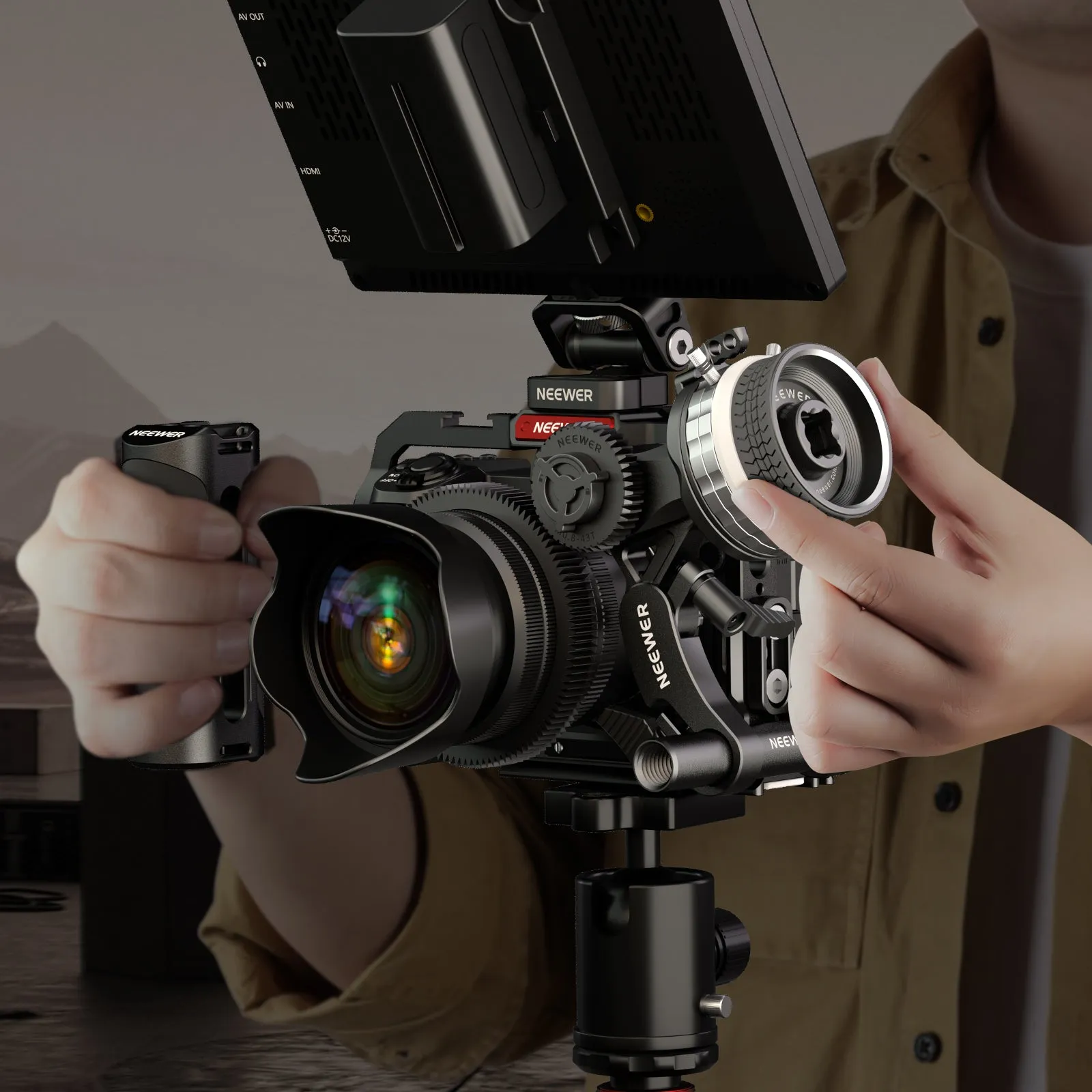 NEEWER PG001 Mini Follow Focus with A/B Stops
