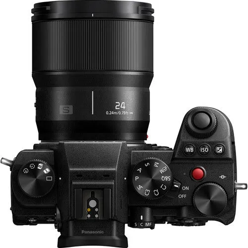 Panasonic LUMIX S Series Camera Lens, 24mm F1.8 L-Mount Interchangeable Lens for Mirrorless Full Frame Digital Cameras, S-S24