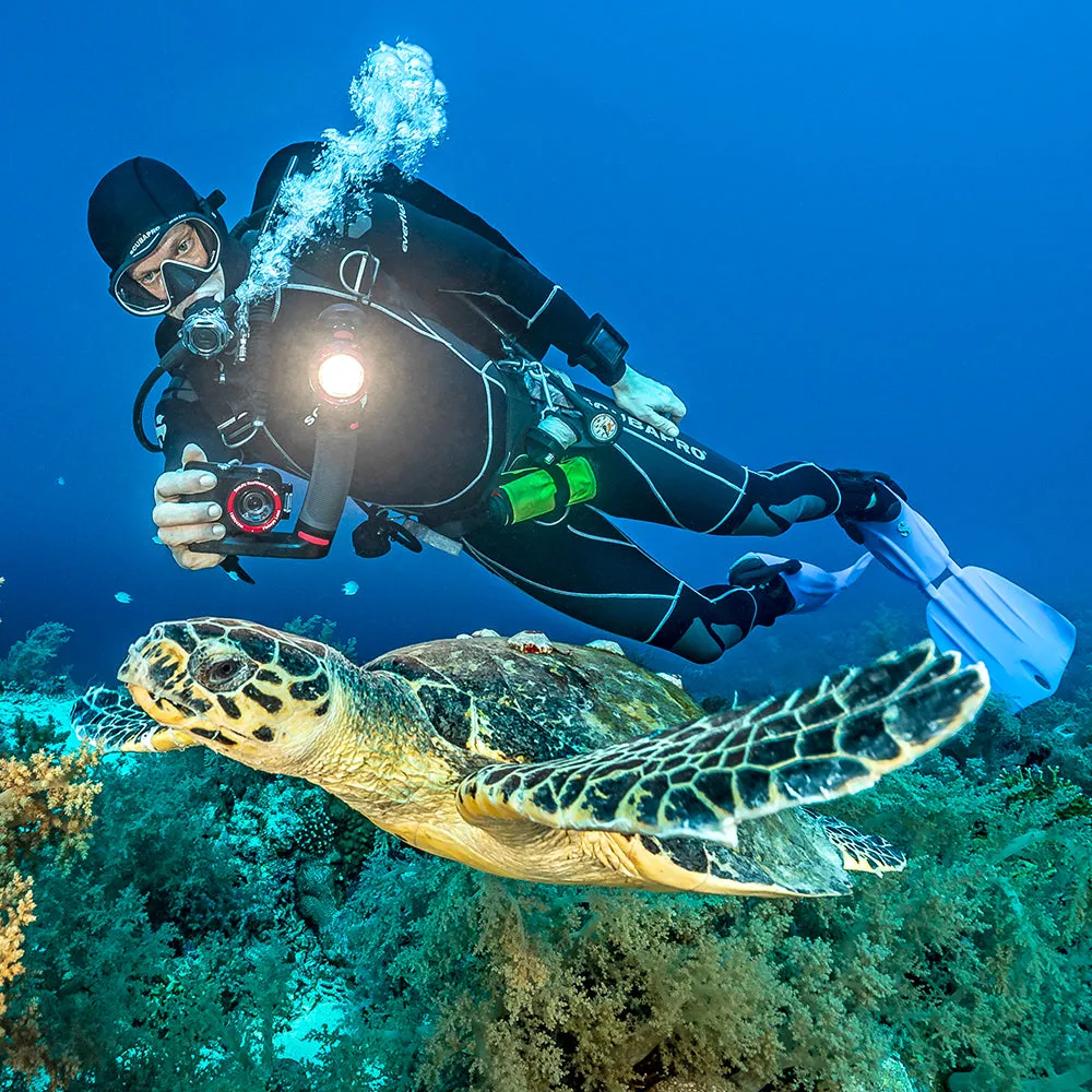 Sealife Cameras Reefmaster Rm-4K Pro Sea Dragon 2000F Underwater Camera & Light Combo