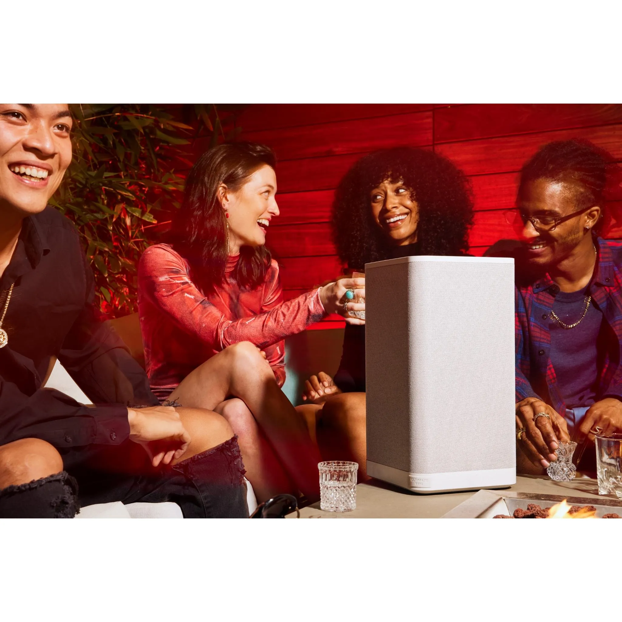 Ultimate Ears HYPERBOOM (White)
